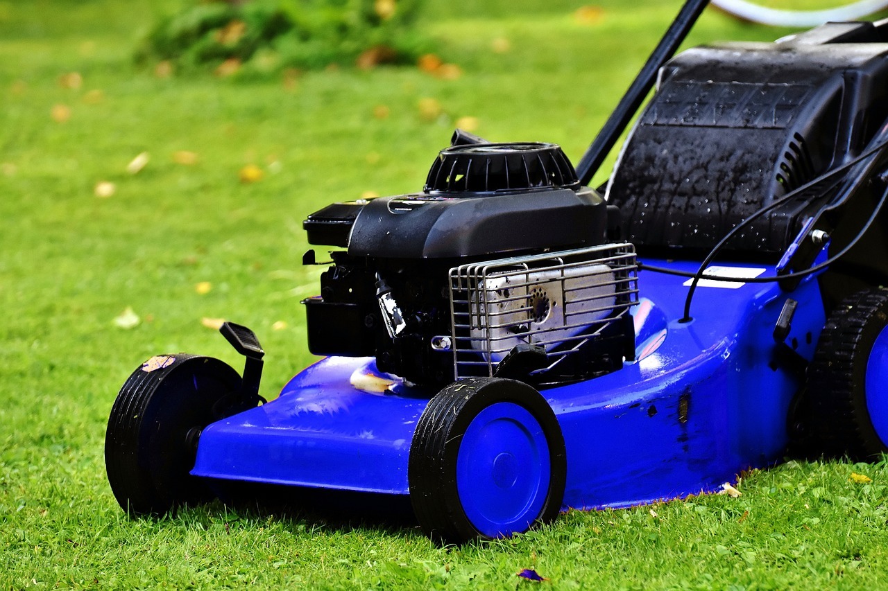 Reliable mobile small engine technician Denver